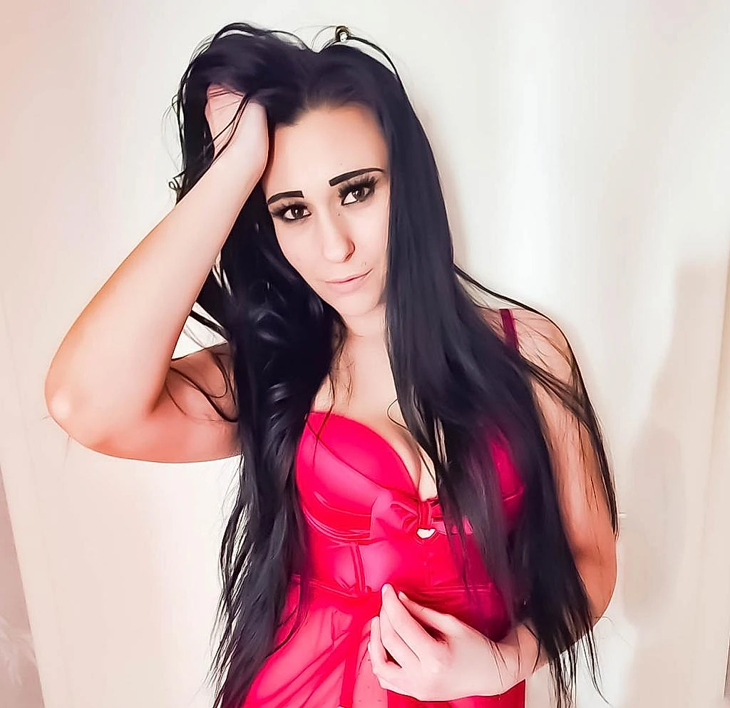 Kim - Berlin VIP Escort Bayan